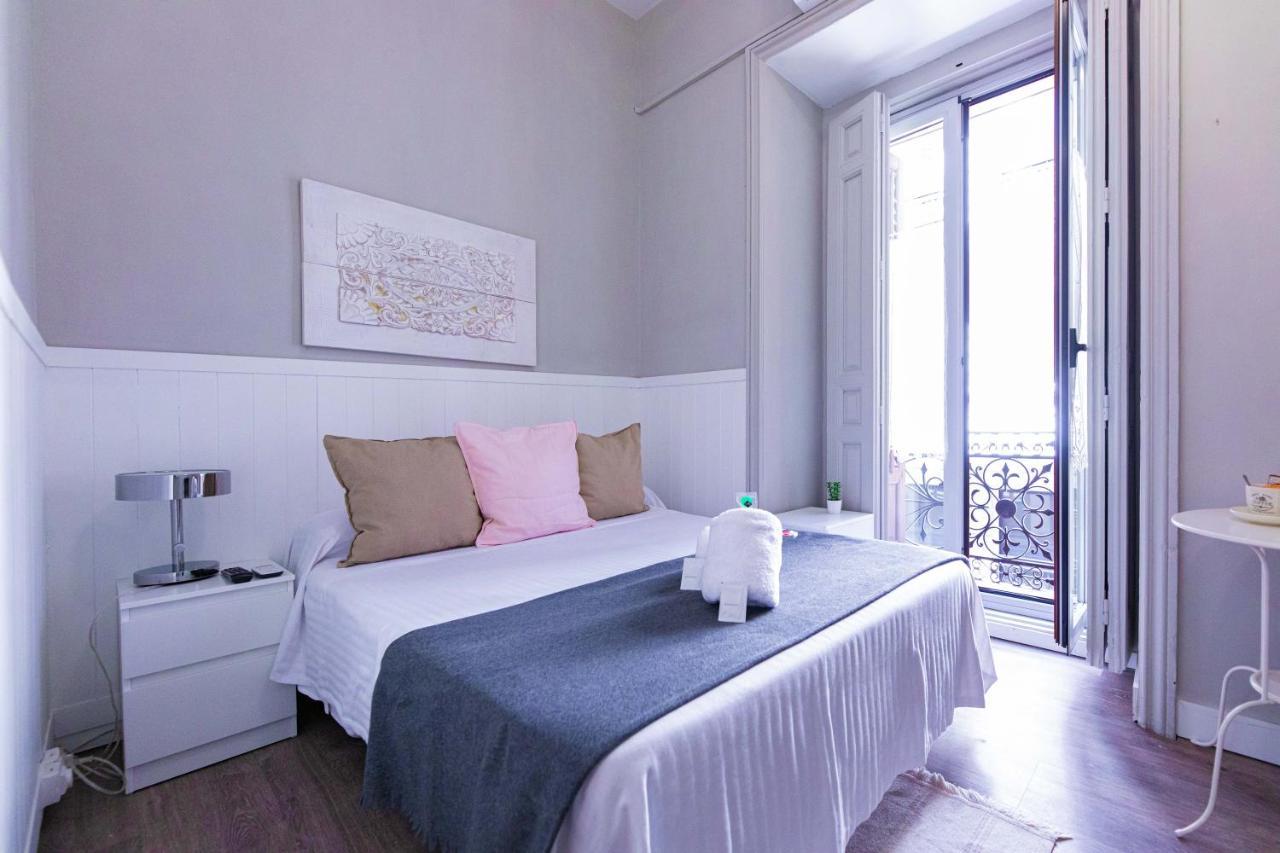 El Hostall Madrid Exterior foto